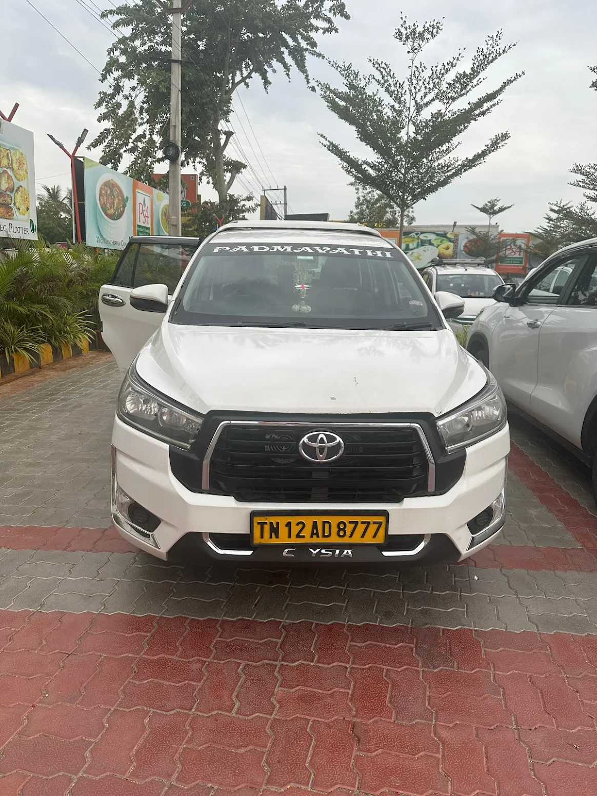 Reliable Chennai car rental for outstation and temple tours