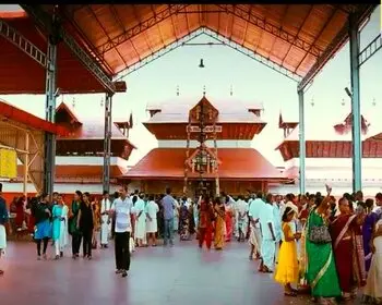 Guruvayur Sri Krishna Temple in Guruvayur